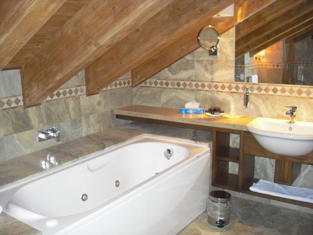 Laida Weg Experience Hotel Rima San Giuseppe Room photo