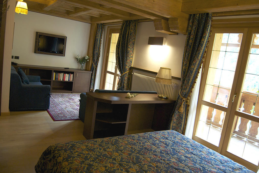 Laida Weg Experience Hotel Rima San Giuseppe Room photo
